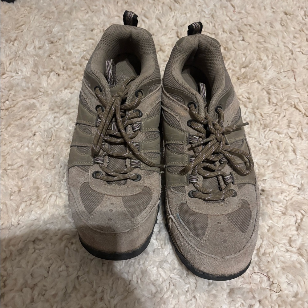 Women’s coleman hiking shoes size 8